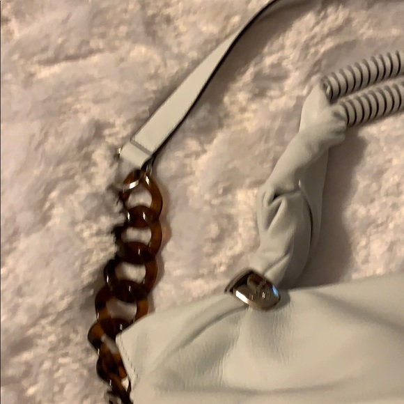 NWT B Makowsky Farrah Tote - Picture 6 of 8